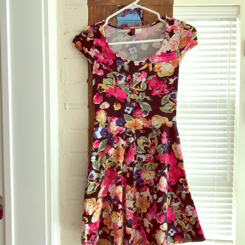 Mini dress